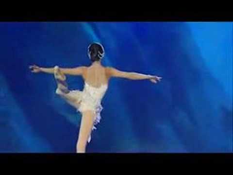 I don’t believe what this ballerina does is physically possible but SOMEHOW she does it!