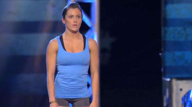 This 5 ft Gymnast Dominates The American Ninja Warrior Competition And Makes It Look Easy While Doing It!