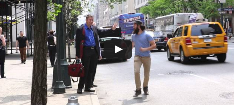 This Man Found The Perfect Moments To High-Five People In New York.