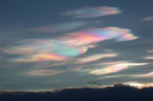 nacreous-clouds-1