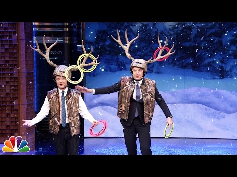 Jimmy Fallon And Martin Freeman Play A Hilarious Game Of Antler Ring Toss