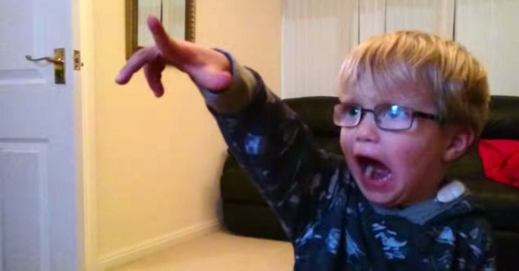 Adorable 3-Year-Old Is Absolutely Mind Blown When He Watches The Star Wars Opening